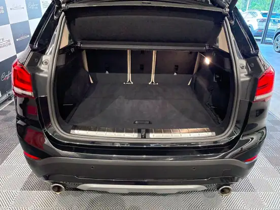 BMW-X1-2021