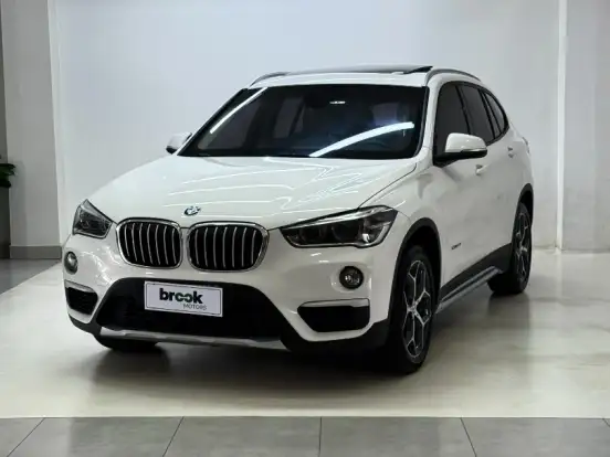 BMW-X1-2.0 16V TURBO GASOLINA SDRIVE20I GP 4P AUTOMÁTICO BMW-X1-2016