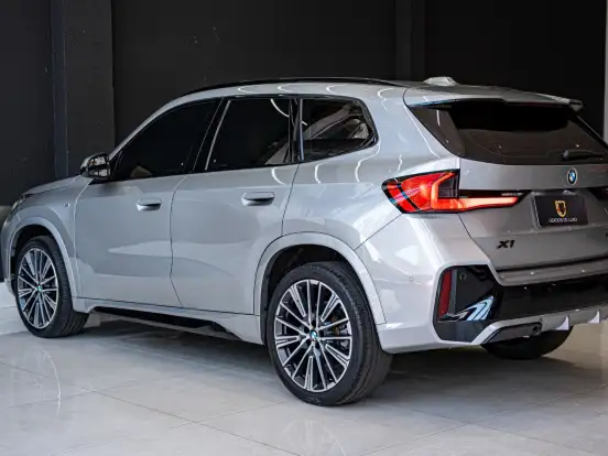 BMW-X1-2.0 16V TURBO GASOLINA SDRIVE20I M SPORT STEPTRONIC BMW-X1-2023