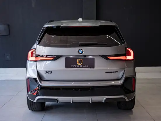 BMW-X1-2.0 16V TURBO GASOLINA SDRIVE20I M SPORT STEPTRONIC BMW-X1-2023