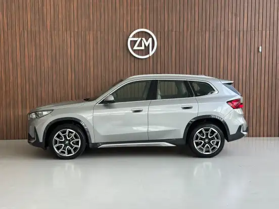 BMW-X1-2.0 16V TURBO GASOLINA SDRIVE20I X-LINE STEPTRONIC BMW-X1-2023