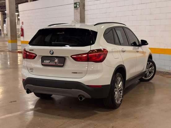 BMW-X1-2.0 16V TURBO ACTIVEFLEX SDRIVE20I 4P AUTOMÁTICO BMW-X1-2019