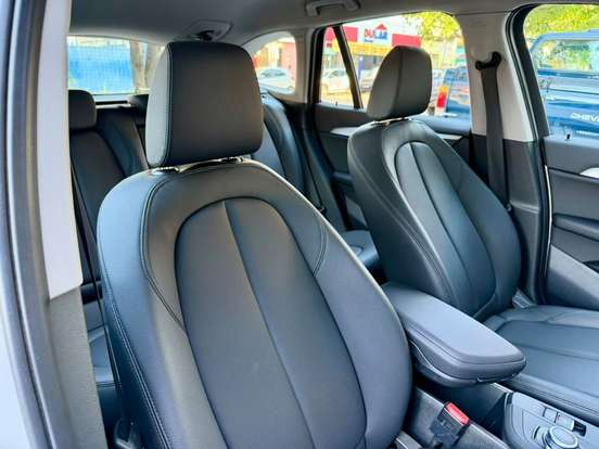 BMW-X1-2021