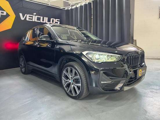 BMW-X1-2022
