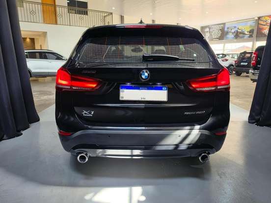 BMW-X1-2.0 16V TURBO ACTIVEFLEX SDRIVE20I GP PLUS 4P AUTOMÁTICO BMW-X1-2022