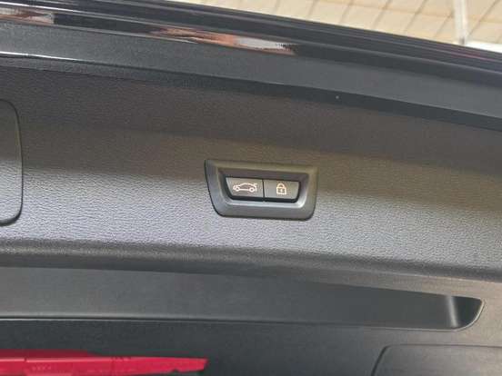 BMW-X1-2022