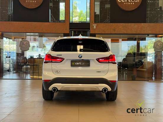 BMW-X1-2.0 16V TURBO ACTIVEFLEX SDRIVE20I X-LINE 4P AUTOMÁTICO BMW-X1-2021