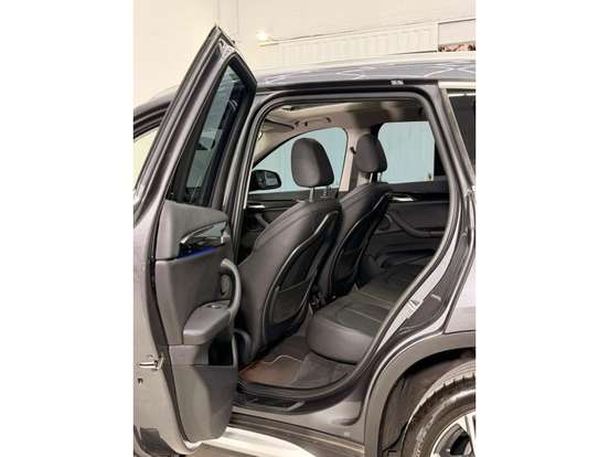 BMW-X1-2.0 16V TURBO ACTIVEFLEX SDRIVE20I X-LINE 4P AUTOMÁTICO BMW-X1-2019