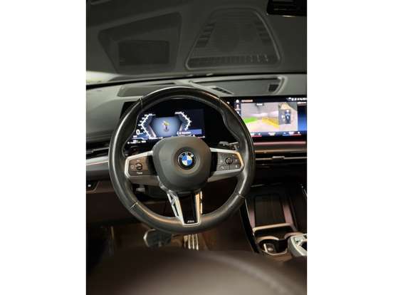 BMW-X1-2023