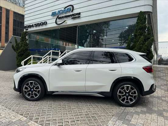 BMW-X1-2.0 16V TURBO GASOLINA SDRIVE20I X-LINE STEPTRONIC BMW-X1-2024