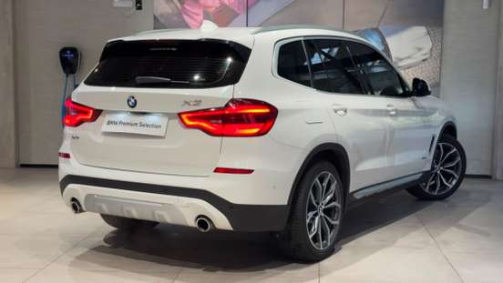 BMW-X3-2018