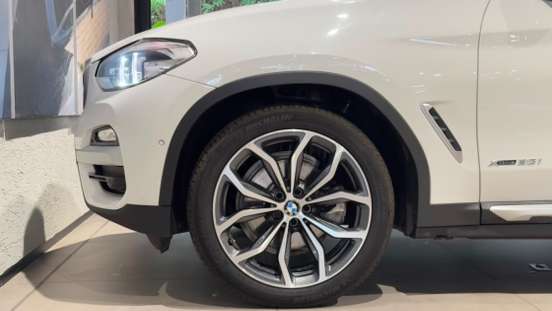 BMW-X3-2018