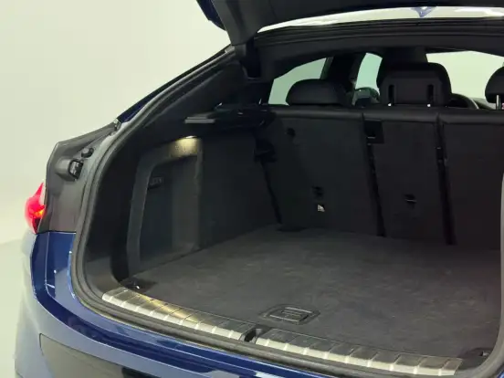 BMW-X4-2024