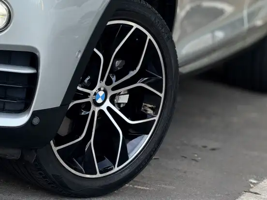 BMW-X4-2.0 28I X LINE 4X4 16V TURBO GASOLINA 4P AUTOMÁTICO BMW-X4-2015