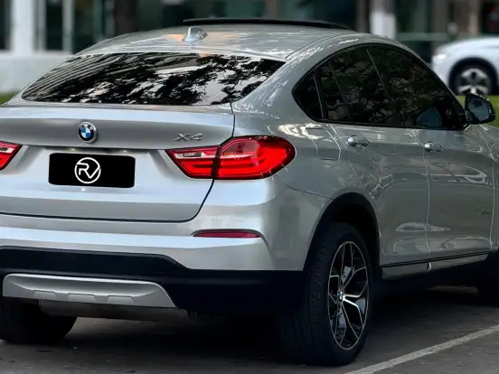 BMW-X4-2.0 28I X LINE 4X4 16V TURBO GASOLINA 4P AUTOMÁTICO BMW-X4-2015