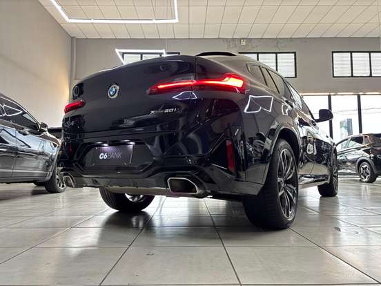 BMW-X4-2.0 16V GASOLINA XDRIVE30I M SPORT STEPTRONIC BMW-X4-2023