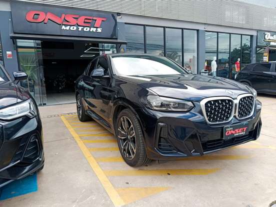 BMW-X4-2023