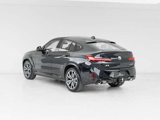 BMW-X4-2023