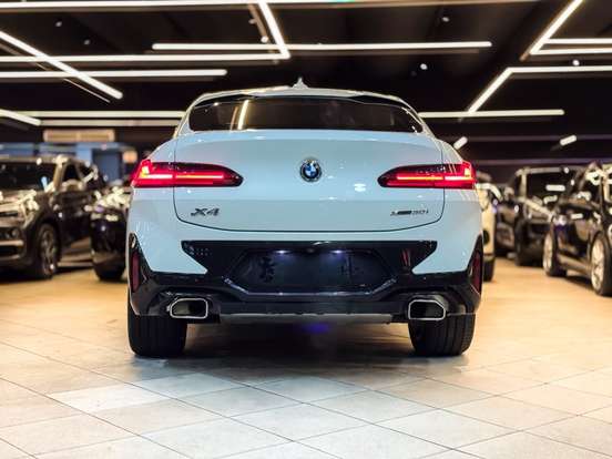 BMW-X4-2.0 16V GASOLINA XDRIVE30I M SPORT STEPTRONIC BMW-X4-2023