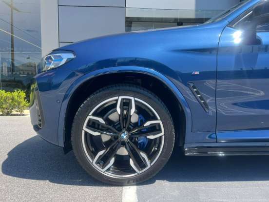 BMW-X4-2022