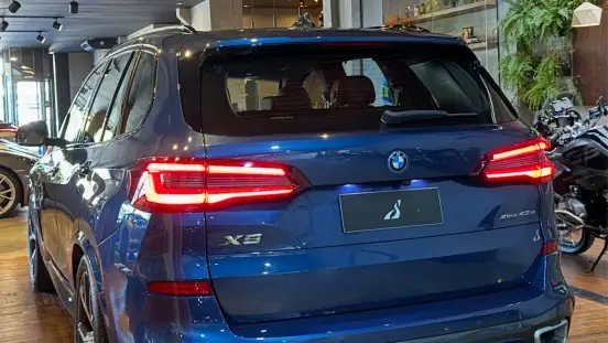 BMW-X5-2022
