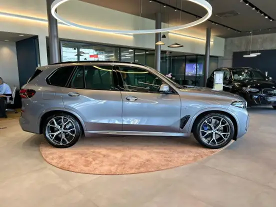 BMW-X5-3.0 I6 TURBO HÍBRIDO XDRIVE50E M SPORT AUTOMÁTICO BMW-X5-2026