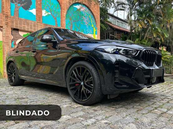 BMW-X6-3.0 TWINPOWER GASOLINA XDRIVE40I M SPORT DARK EDITION AUTOMÁTICO BMW-X6-2025