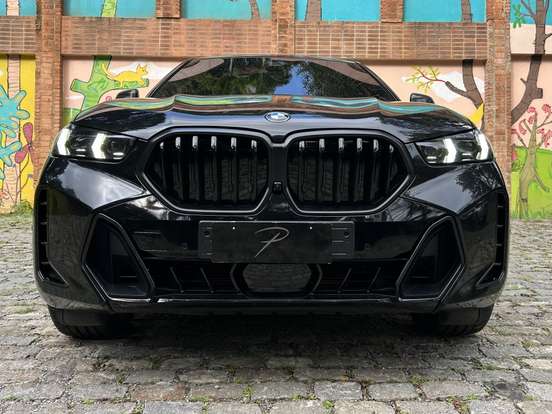 BMW-X6-3.0 TWINPOWER GASOLINA XDRIVE40I M SPORT DARK EDITION AUTOMÁTICO BMW-X6-2025
