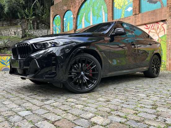 BMW-X6-2025