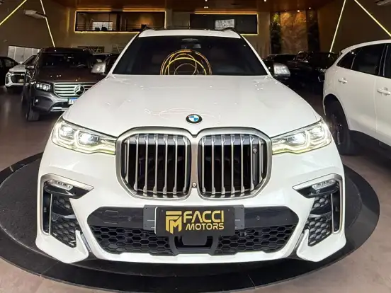 BMW-X7-4.4 V8 GASOLINA M50i STEPTRONIC BMW-X7-2021