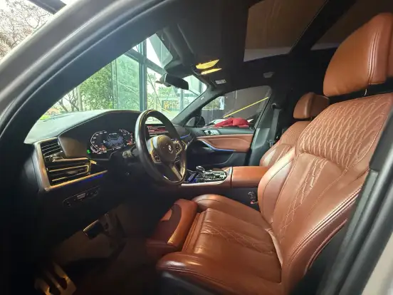 BMW-X7-4.4 V8 GASOLINA M50i STEPTRONIC BMW-X7-2021