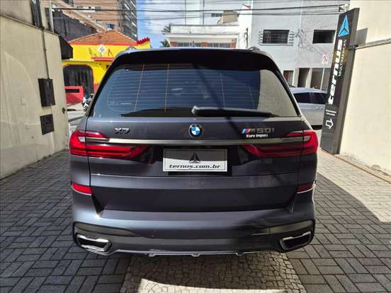 BMW-X7-4.4 V8 GASOLINA M50i STEPTRONIC BMW-X7-2021