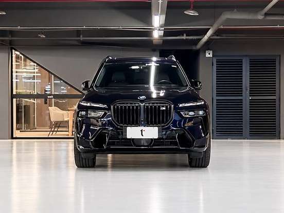 BMW-X7-4.4 V8 GASOLINA M60i STEPTRONIC BMW-X7-2024