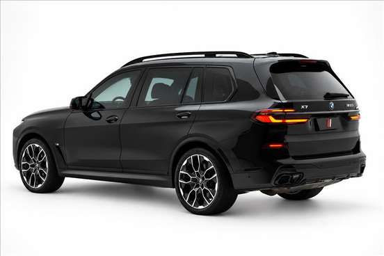 BMW-X7-2024
