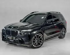 BMW X7 4.4 V8 GASOLINA M60i STEPTRONIC BMW X7 4.4 V8 GASOLINA M60i STEPTRONIC