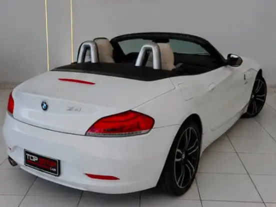 BMW-Z4-2.5 I6 GASOLINA SDRIVE23I AUTOMÁTICO BMW-Z4-2009