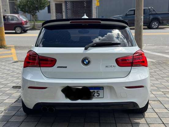 BMW-120i-2.0 16V SPORT GP ACTIVEFLEX 4P AUTOMÁTICO BMW-120i-2015
