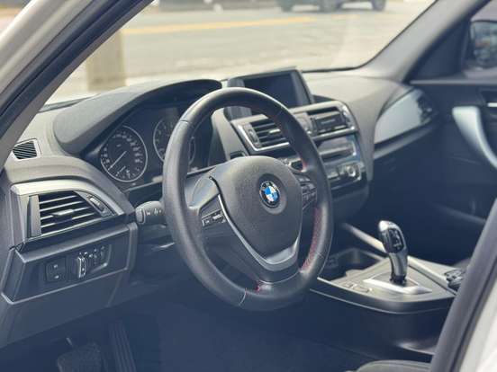 BMW-120i-2.0 16V SPORT GP ACTIVEFLEX 4P AUTOMÁTICO BMW-120i-2015
