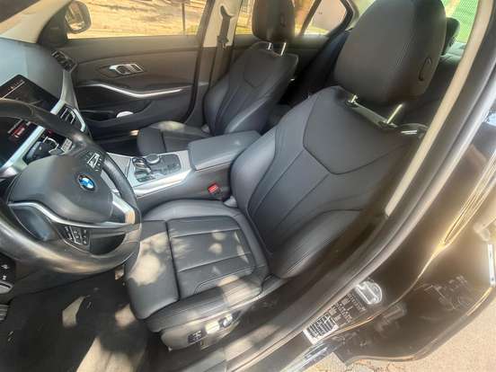 BMW-320i-2.0 16V TURBO GASOLINA SPORT AUTOMÁTICO BMW-320i-2019