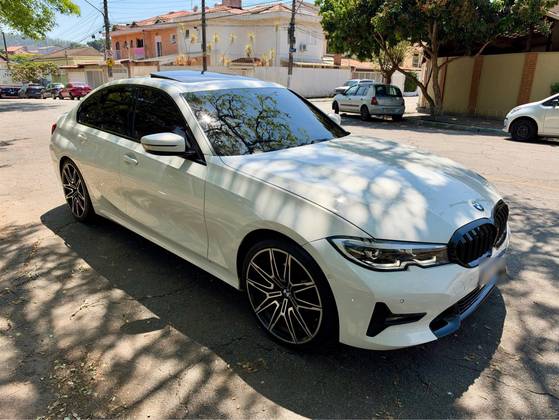 BMW 320i 2.0 16V TURBO GASOLINA SPORT GP AUTOMÁTICO