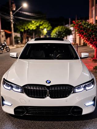 BMW 320i 2.0 16V TURBO GASOLINA SPORT GP AUTOMÁTICO