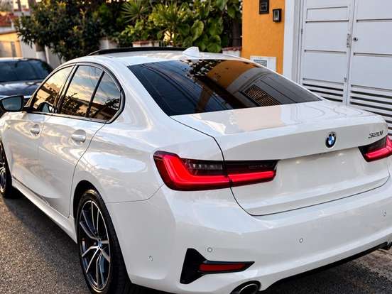 BMW-320i-2.0 16V TURBO GASOLINA SPORT GP AUTOMÁTICO BMW-320i-2021