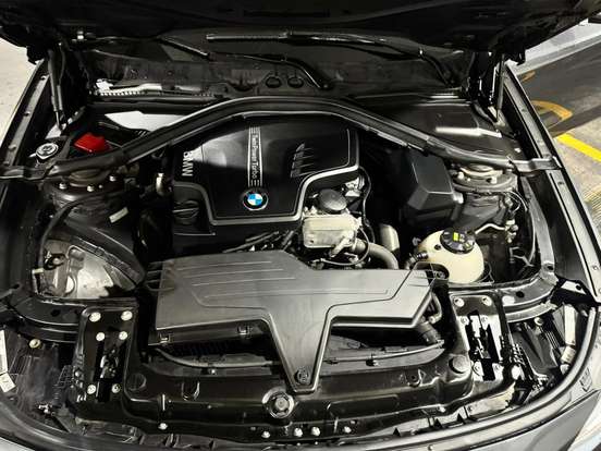 BMW-320i-2.0 GT SPORT 16V TURBO GASOLINA 4P AUTOMÁTICO BMW-320i-2016
