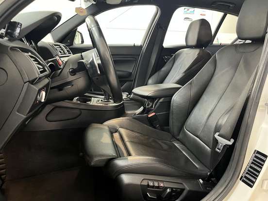 BMW-M 135i-3.0 24V TURBO GASOLINA 4P AUTOMÁTICO BMW-M 135i-2014