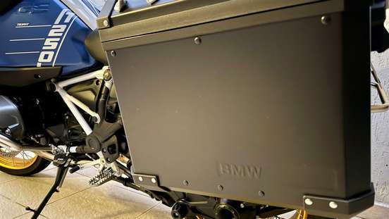 BMW-R 1250 GS ADVENTURE PREMIUM RALLYE-2023