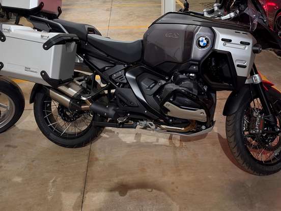 BMW-R 1300 GS ADVENTURE TRIPLE BLACK BMW-R 1300 GS ADVENTURE TRIPLE BLACK-2026