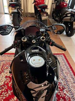 BMW-S 1000 RR-2022