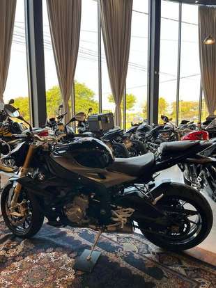 BMW-S 1000 R-2016