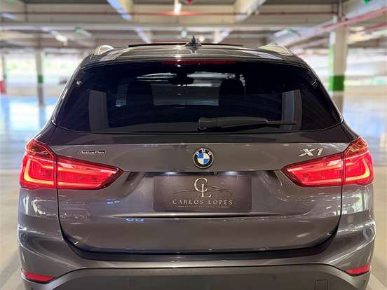 BMW-X1-2.0 16V TURBO ACTIVEFLEX SDRIVE20I X-LINE 4P AUTOMÁTICO BMW-X1-2017