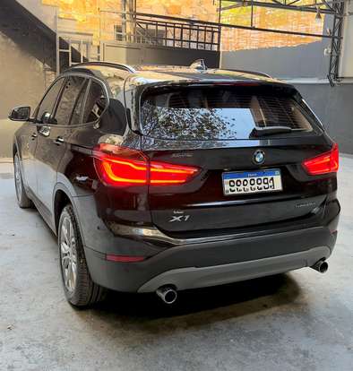 BMW-X1-2.0 16V TURBO ACTIVEFLEX SDRIVE20I 4P AUTOMÁTICO BMW-X1-2018